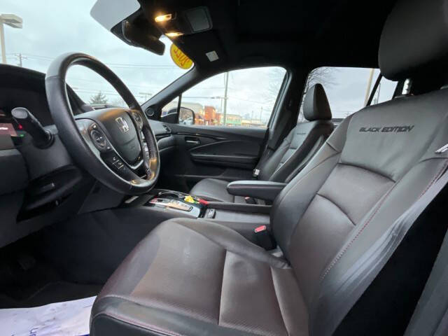 2022 Honda Ridgeline Black Edition