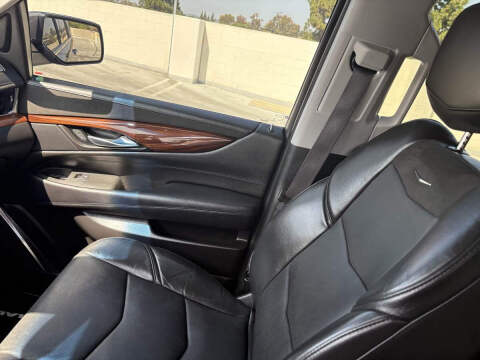 2015 Cadillac Escalade Premium