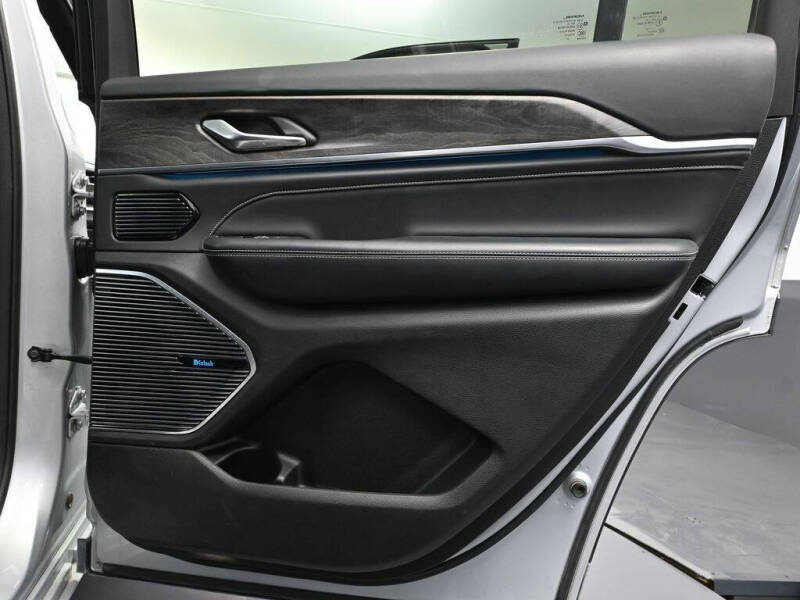 2023 Jeep Grand Cherokee L Overland