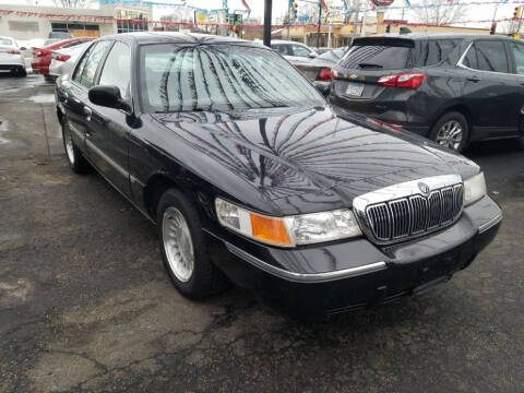 2000 Mercury Grand Marquis for sale at EZ Finance Auto in Calumet City IL