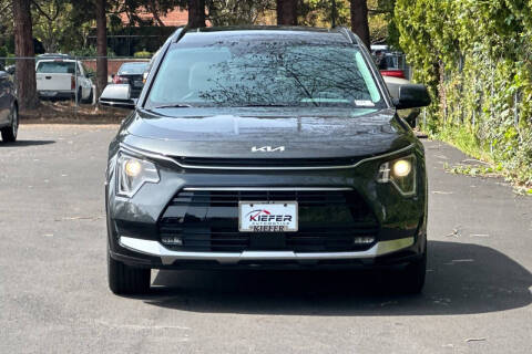 2025 Kia Niro EX Touring