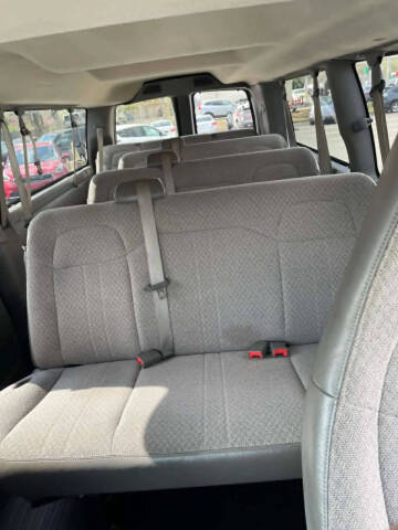 2016 Chevrolet Express LT 3500
