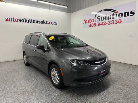 2021 Chrysler Voyager for sale at Auto Solutions in Warr Acres OK