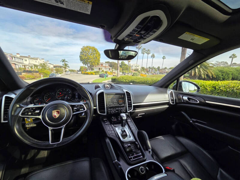 2016 Porsche Cayenne