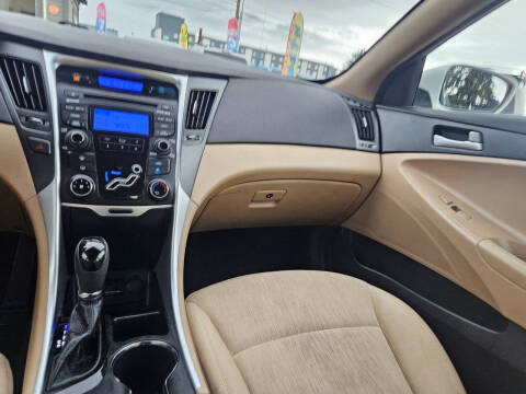 2012 Hyundai Sonata GLS