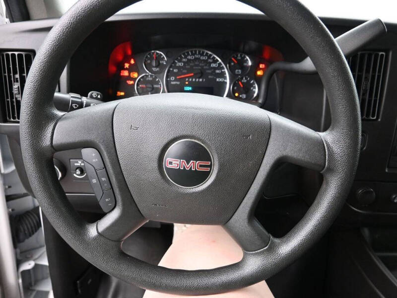 2024 GMC Savana 2500