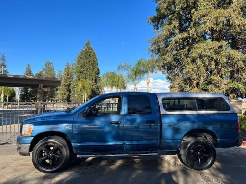 2006 Dodge Ram Pickup 1500 for sale at Gold Rush Auto Wholesale in Sanger CA