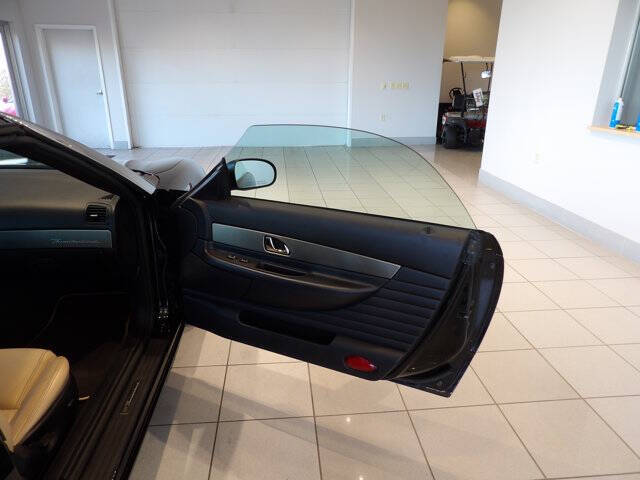 2005 Ford Thunderbird Deluxe