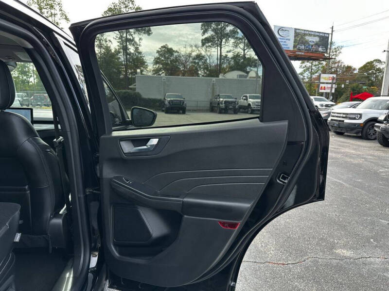 2023 Ford Escape Plug-In Hybrid