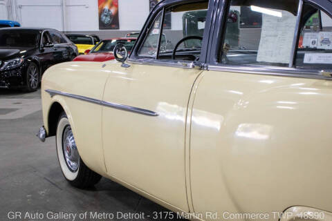 1951 Packard 200 Deluxe