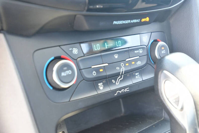2017 Ford Focus SEL