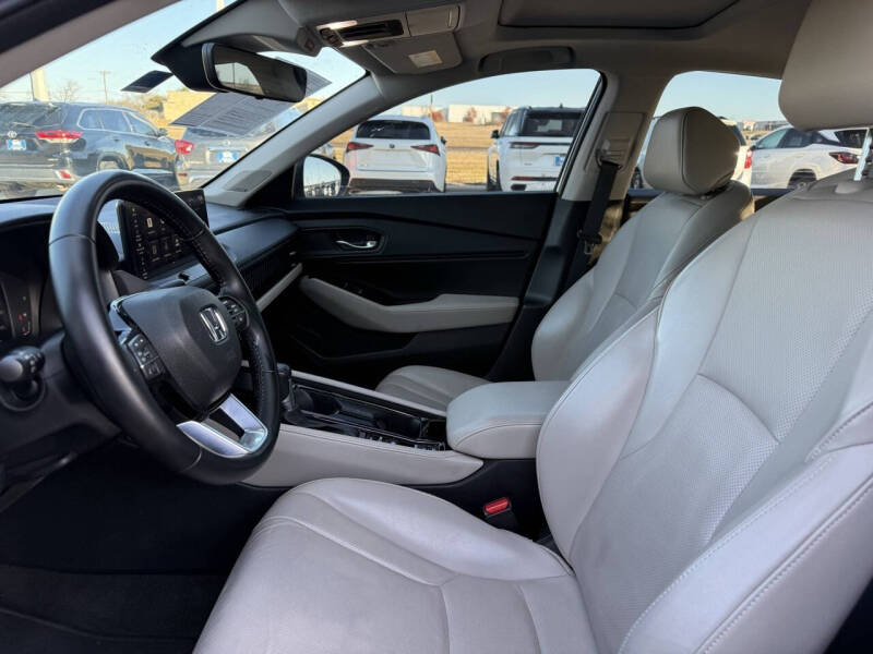 2023 Honda Accord Hybrid Touring