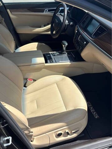 2018 Genesis G80