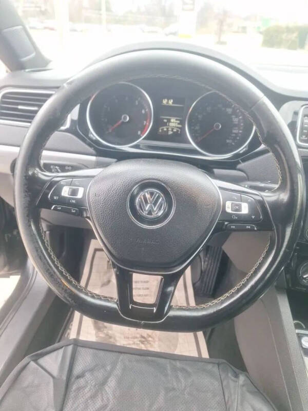 2016 Volkswagen Jetta 1.8T Sport