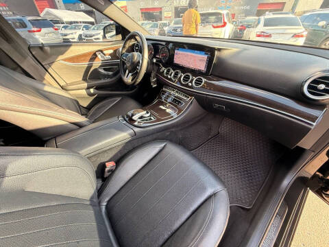 2019 Mercedes-Benz E-Class E 300
