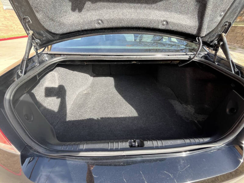 2011 Chevrolet Impala LT