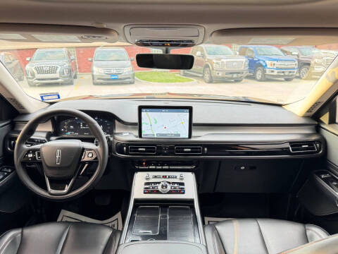 2022 Lincoln Aviator Standard