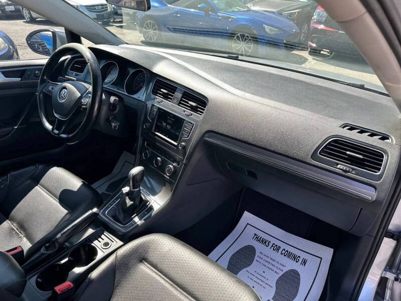2017 Volkswagen Golf Alltrack
