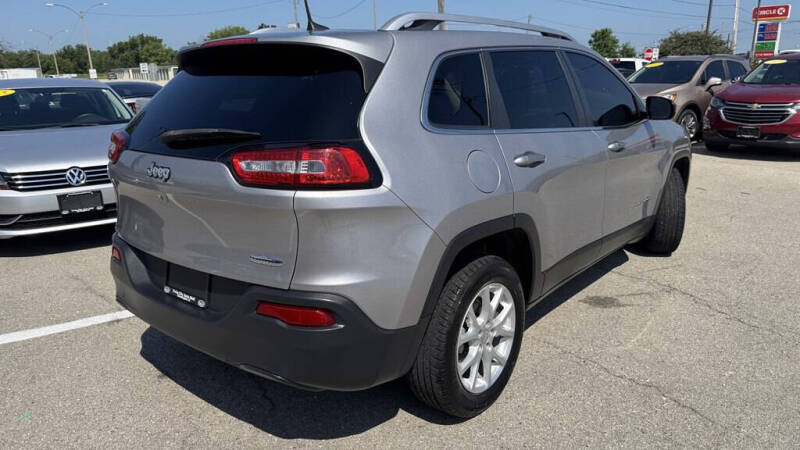 2017 Jeep Cherokee Latitude