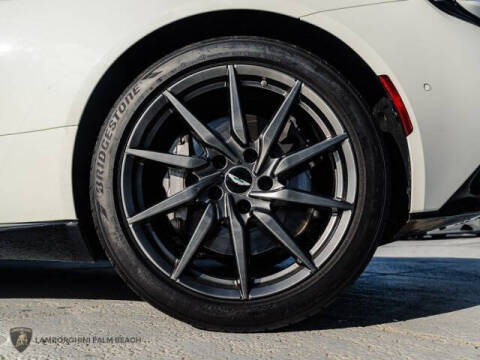 2019 Aston Martin DB11 Volante