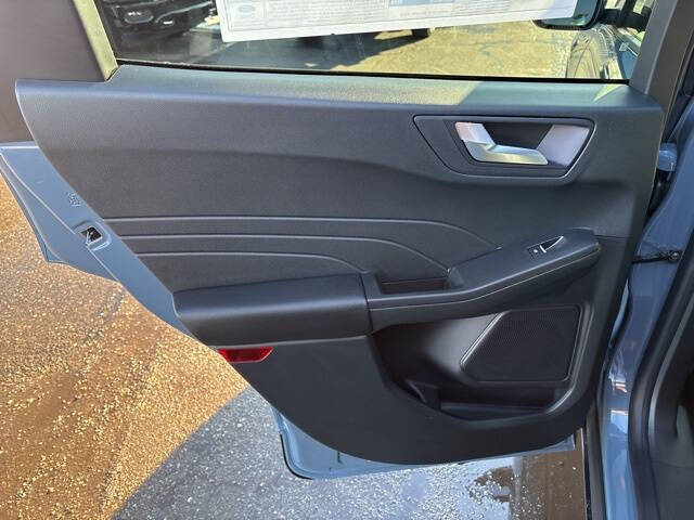 2026 Ford Escape ST-Line Select