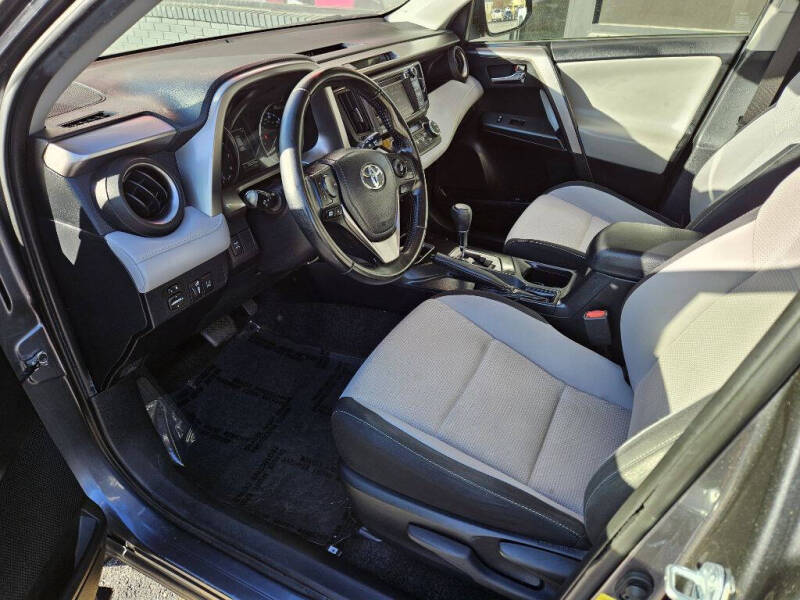 2018 Toyota RAV4 XLE