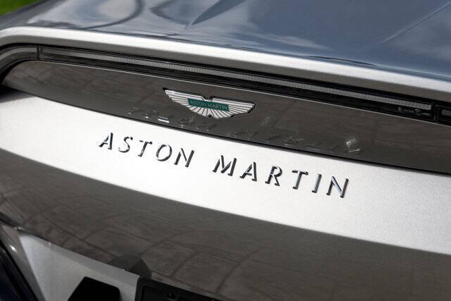 2026 Aston Martin Vantage Roadster