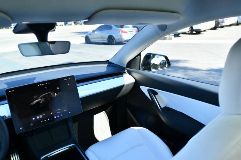 2022 Tesla Model Y Performance