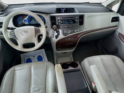 2013 Toyota Sienna
