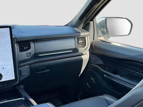 2023 Ford Expedition Platinum