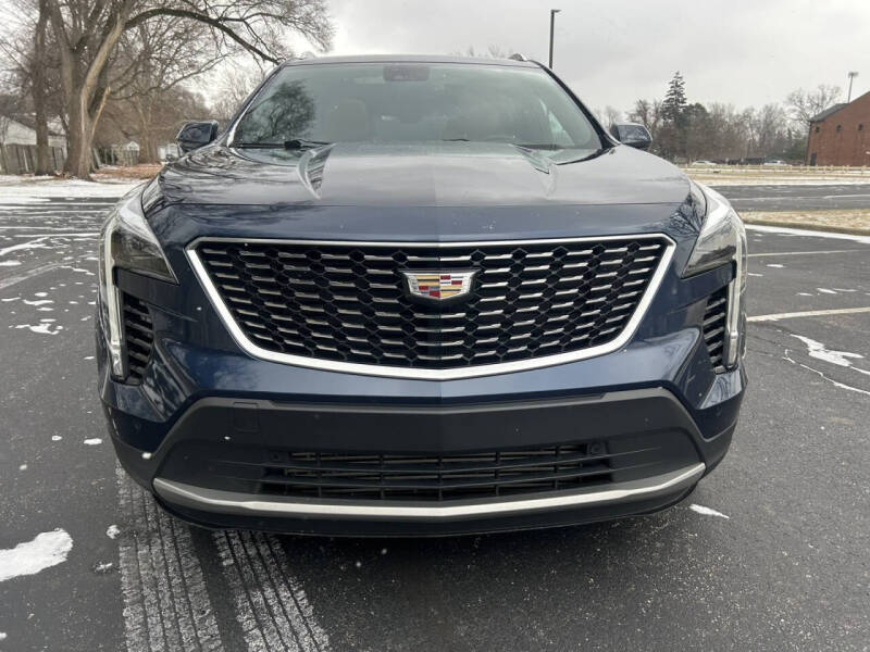 2020 Cadillac XT4 Premium Luxury
