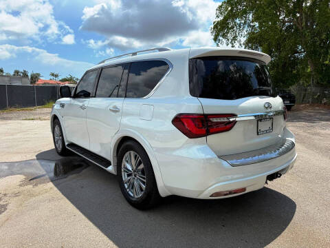 2019 Infiniti QX80 Luxe