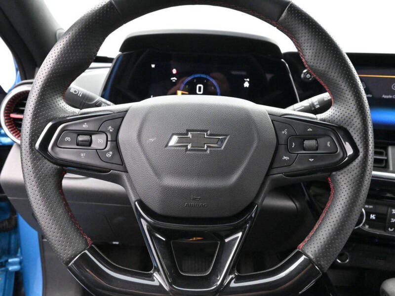 2025 Chevrolet Trax RS