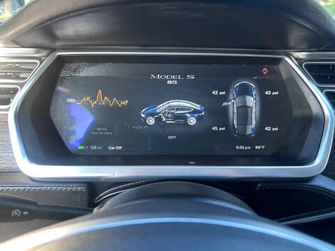 2014 Tesla Model S 85
