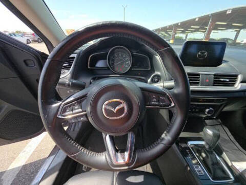 2017 Mazda MAZDA3 Touring