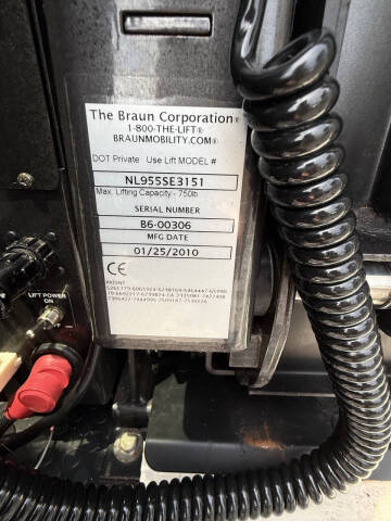 2006 Ford E-Series E-350 SD XLT