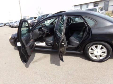 2004 Ford Taurus SEL