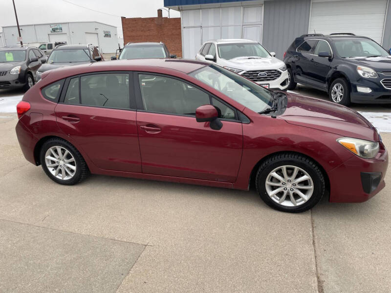 2014 Subaru Impreza 2.0i Premium
