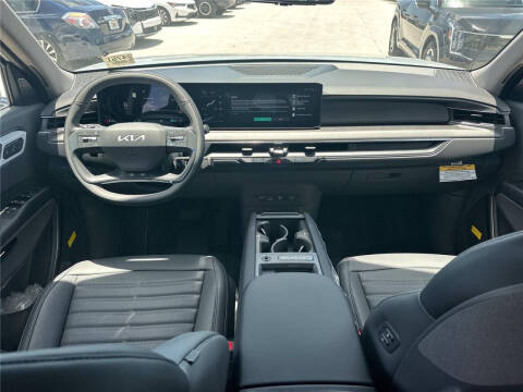 2026 Kia EV9 Land