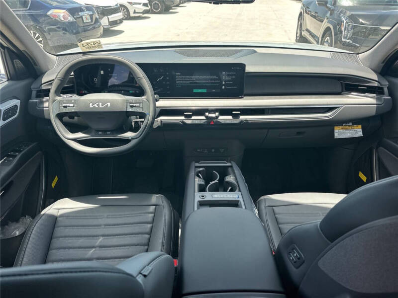 2026 Kia EV9 Land