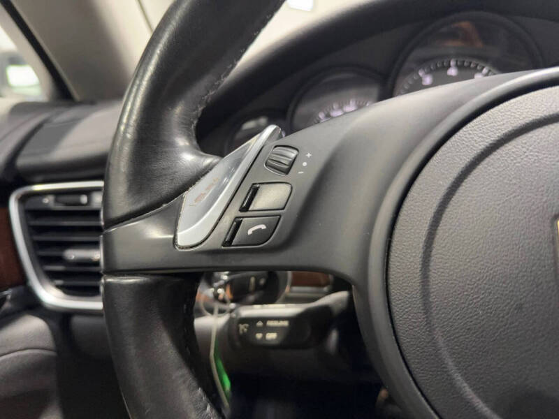 2011 Porsche Panamera