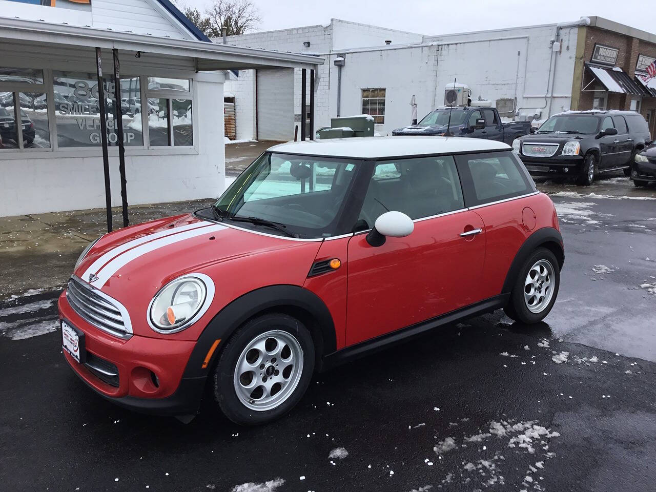 2013 MINI Hardtop for sale at Smiley Vehicle Group in Lebanon, OH