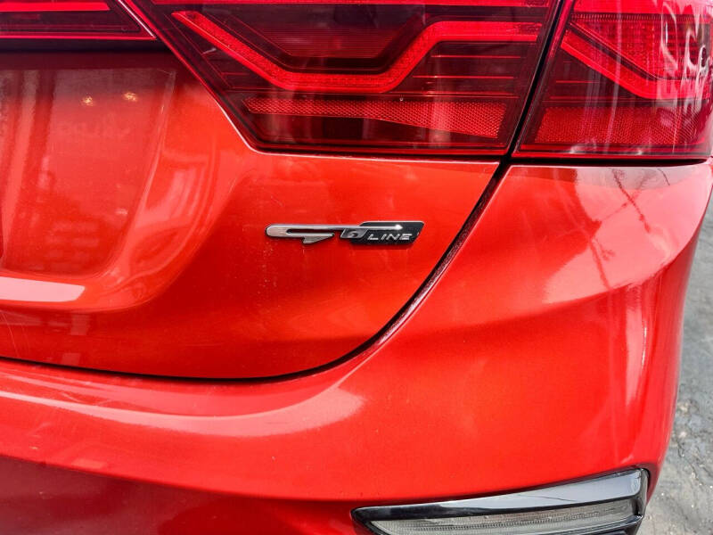 2021 Kia Forte GT Line