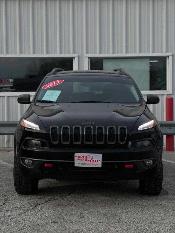 2018 Jeep Cherokee for sale at World of Wheels in Des Moines, IA