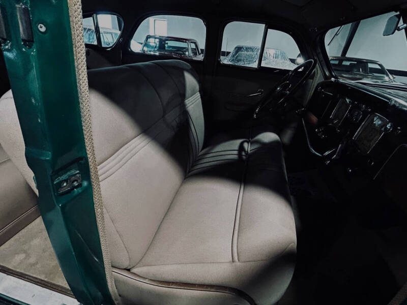 1937 Chrysler Airflow