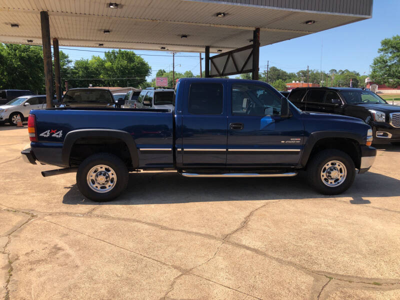2001 Chevrolet Silverado 2500HD for sale at BOB SMITH AUTO SALES in Mineola TX