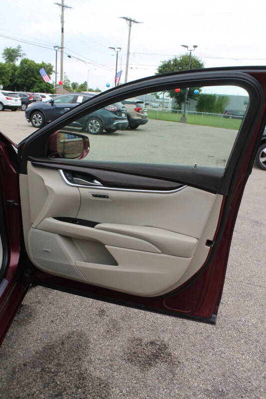 2016 Cadillac XTS Luxury
