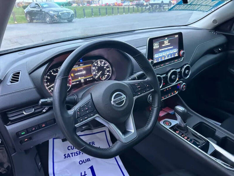 2023 Nissan Sentra SV