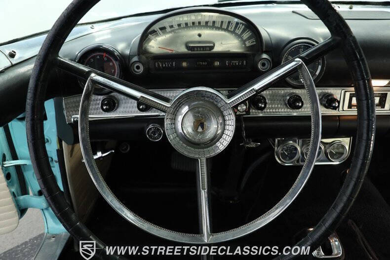 1956 Ford Thunderbird