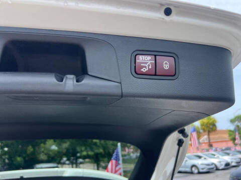 2017 Mercedes-Benz GLC GLC 300